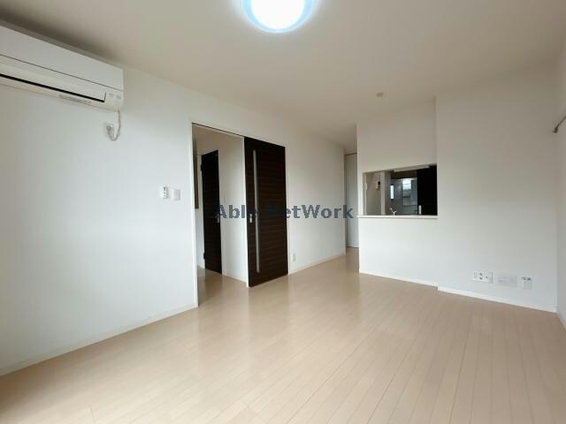  シャーメゾンロビンソン