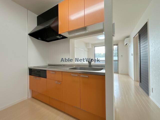  シャーメゾンロビンソン