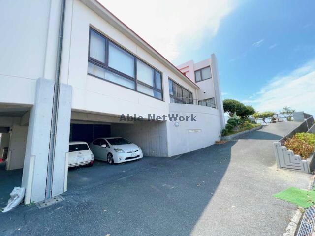 小鳩幼稚園(幼稚園/保育園)まで529m サンコート・タカオ