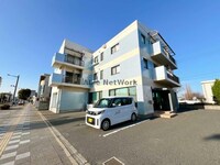 クリスタル松山町