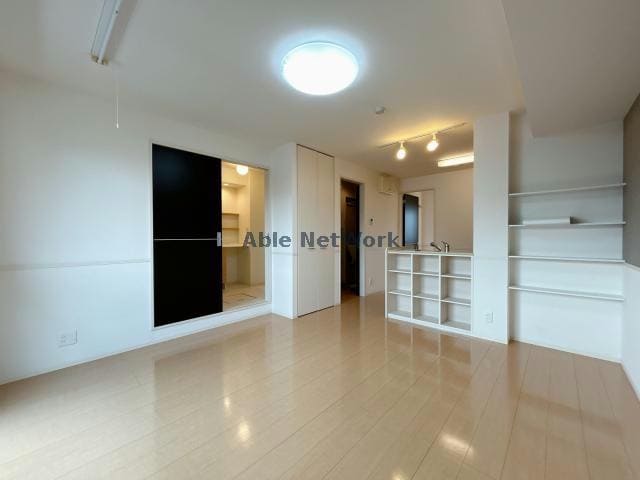  サニーホームズ　Ａ棟