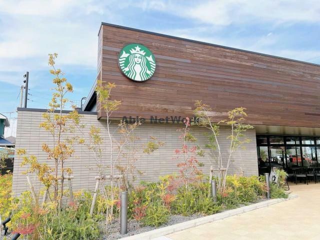 スターバックスコーヒー宇部琴芝店(その他飲食（ファミレスなど）)まで828m シャトレふじ