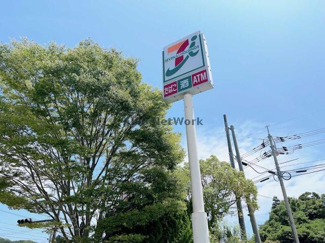 セブンイレブン宇部片倉店(コンビニ)まで2026m アバンツァート　Ｂ