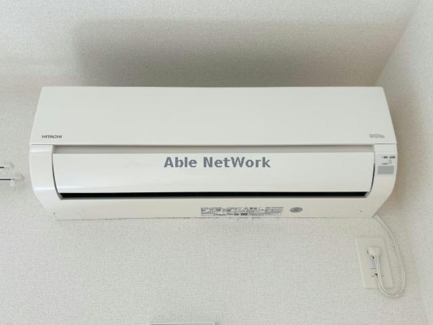  ベルヴィー　寺の前