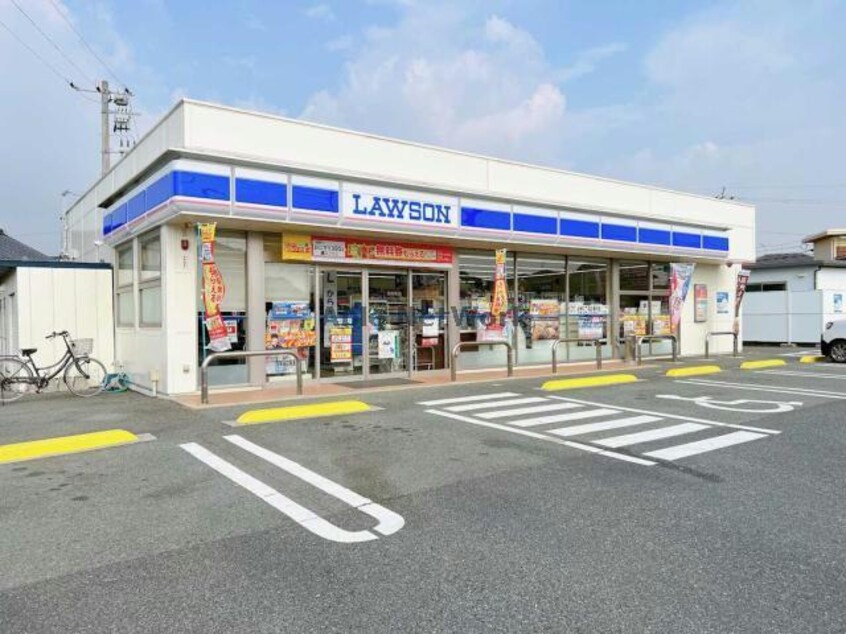ローソン宇部中尾2丁目店(コンビニ)まで449m ベルヴィー　寺の前