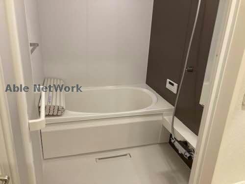  シャーメゾン　コーナス