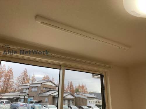  シャーメゾン　コーナス