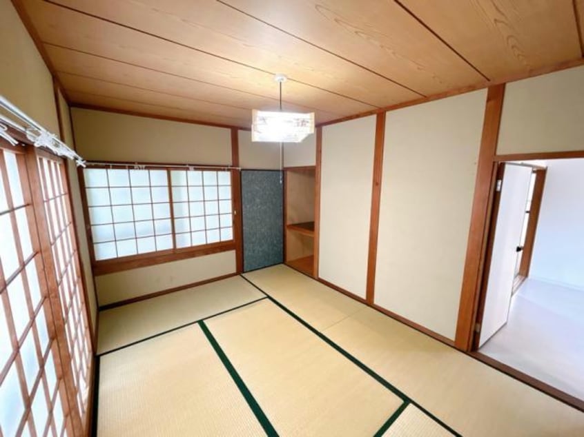  明神町1丁目貸家