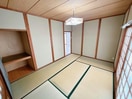  明神町1丁目貸家