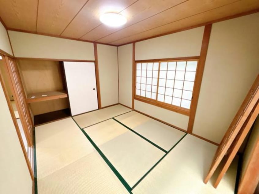  明神町1丁目貸家