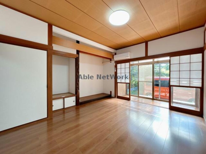  S-HOUSE上条