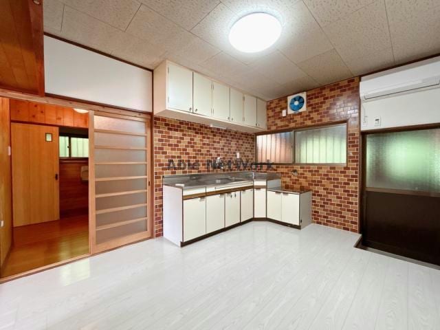 S-HOUSE上条