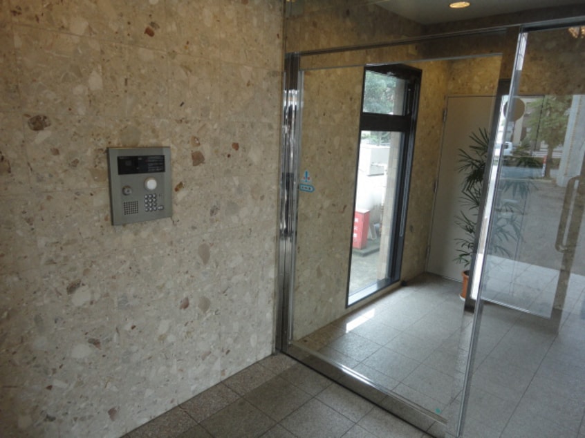  大分バス（大分市）/桑原下 徒歩1分 2階 築21年