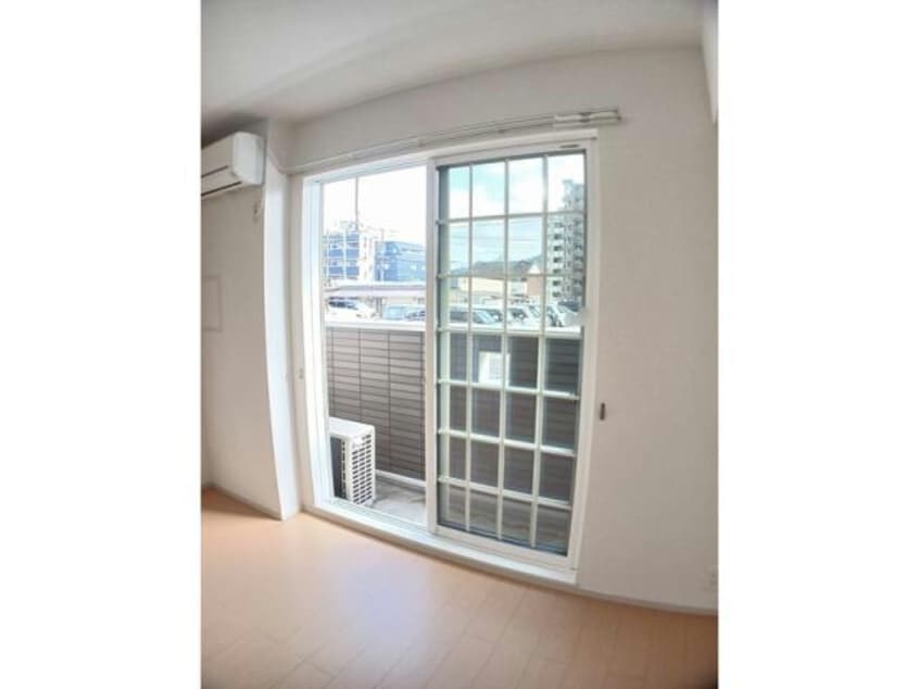  大分バス（大分市）/稙田農協前 徒歩1分 1階 築13年