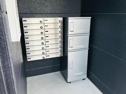 集合郵便受け、宅配ボックス