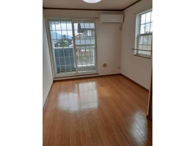  メゾン・パルテーノ　Ｂ棟