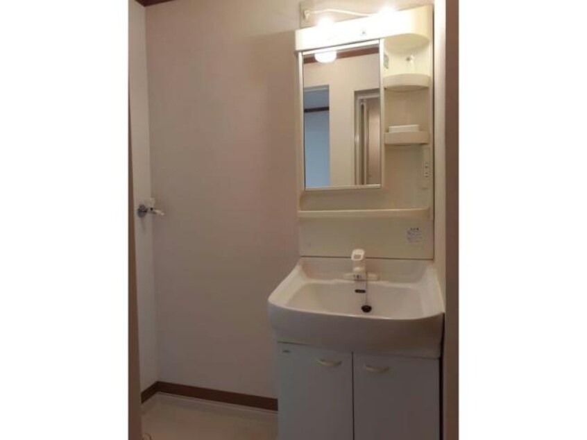  メゾン・パルテーノ　Ｂ棟