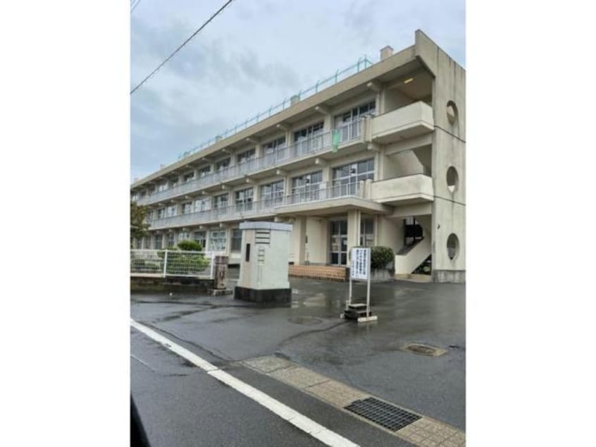 越前市武生南小学校(小学校)まで1258m パインロード　Ⅲ