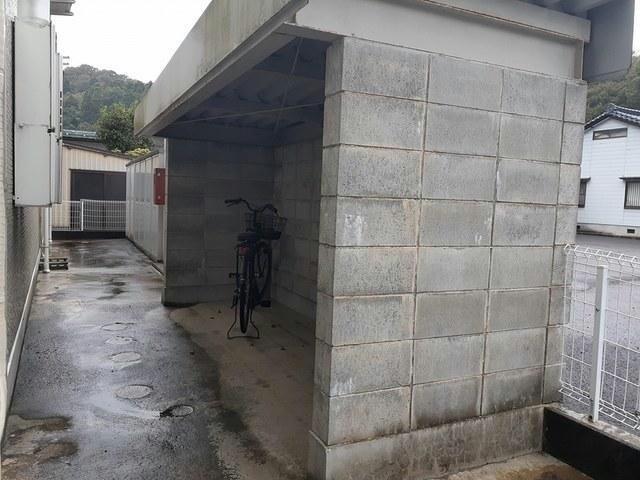  メゾン　ドゥ　コルーテ