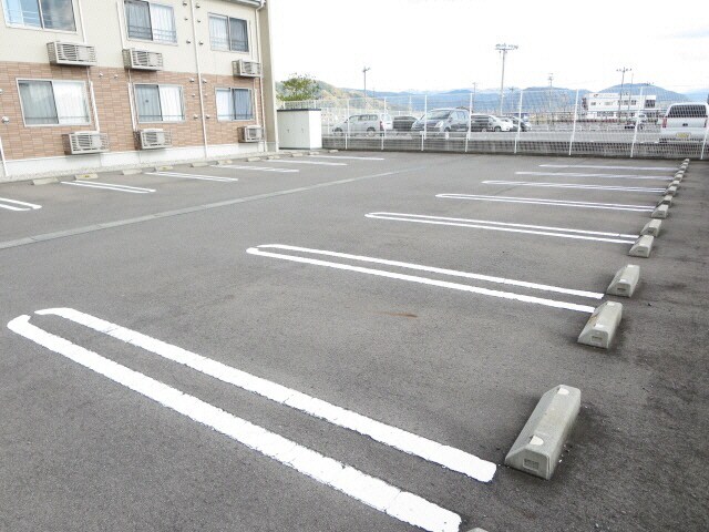  メゾン・アンジュ　Ⅱ　Ｂ・Ｃ