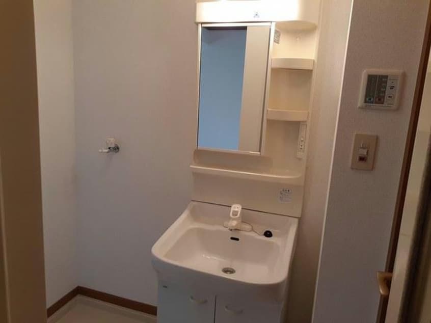  メゾン・パルテーノ　Ｃ棟