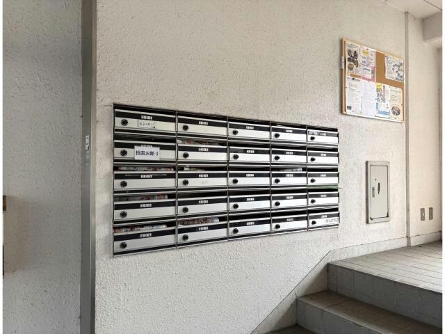 集合ポスト レジデンス西山