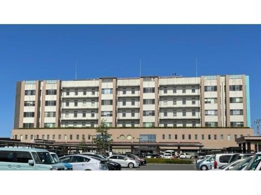 公立丹南病院(病院)まで769m ロイヤルエステート