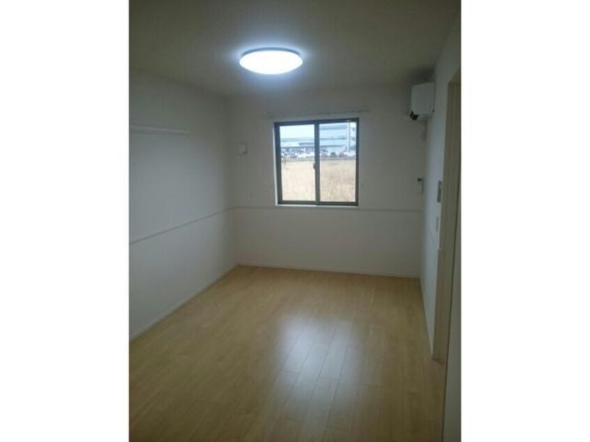  アンドロイ　アンソレイユB