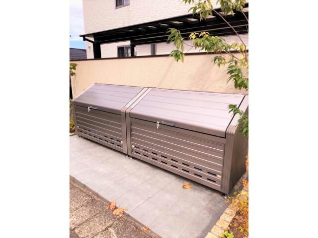  トロワブランシュ