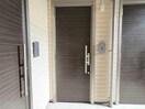 玄関 レフィアント高木