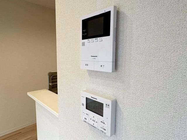 TVモニターホン　給湯器リモコン レフィアント高木