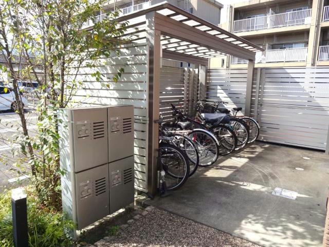 駐輪場 ラ・カーサ・ドルチェ