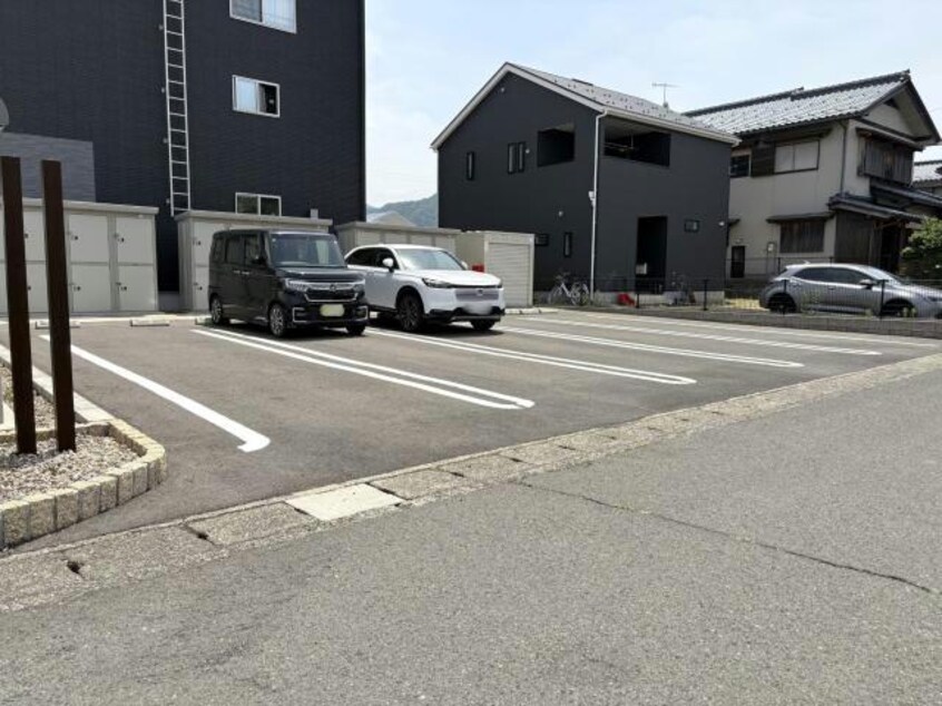 駐車場 WingsA