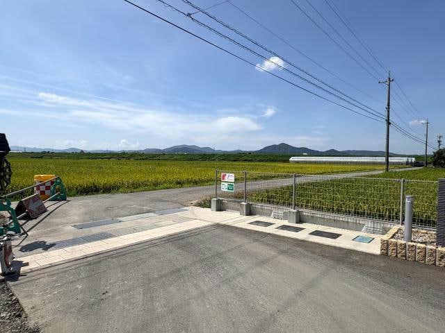 建物前道路 グランブルーⅡ A