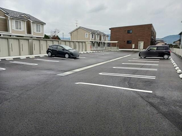  メゾン・ドゥ・コルーテ瓜生Ⅱ