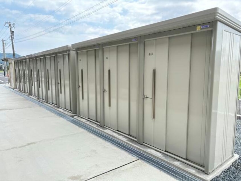 物置 アクアガーデン１