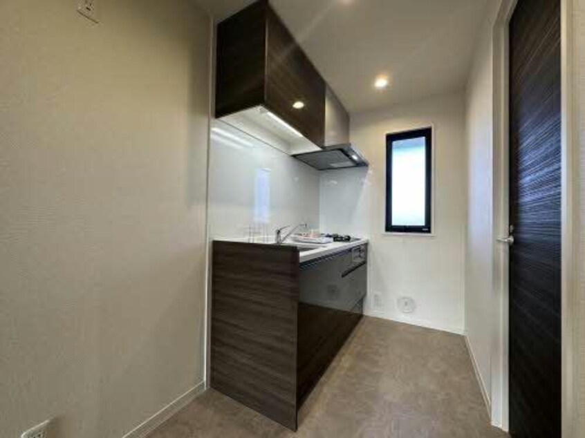  メゾン　プレミールC