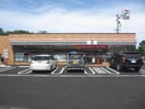 セブンイレブン新潟大学正門前店(コンビニ)まで470m ビューハイツＢ