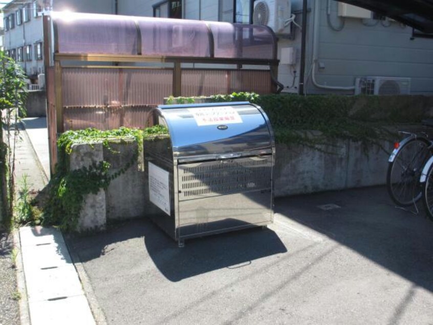  ライトハウス