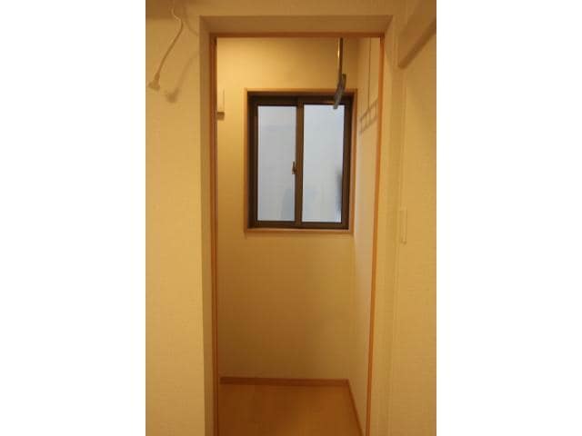 サンルーム ビューハイツＣ