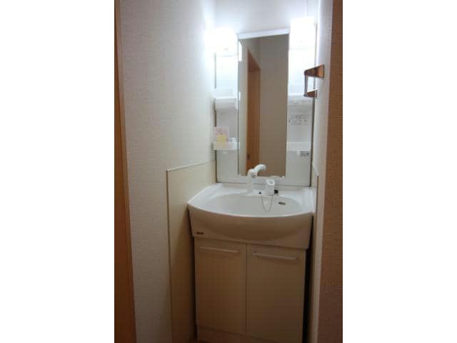  ビューハイツＣ