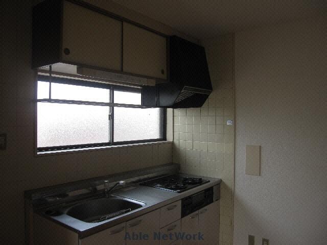  ロイヤルハイツヨシダ