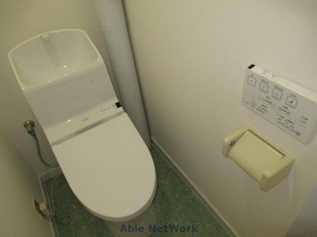 トイレ ロイヤルハイツヨシダ