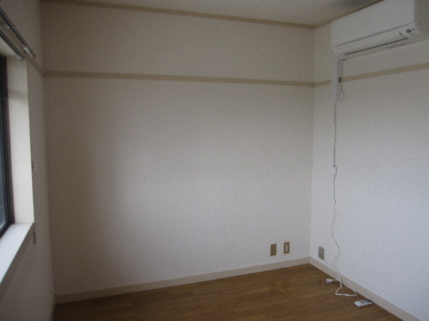  ロイヤルハイツヨシダ