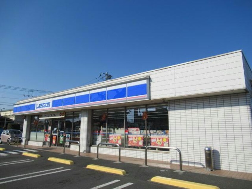 ローソン本庄小島南一丁目店(コンビニ)まで792m ＴＳヴィレッジＢ