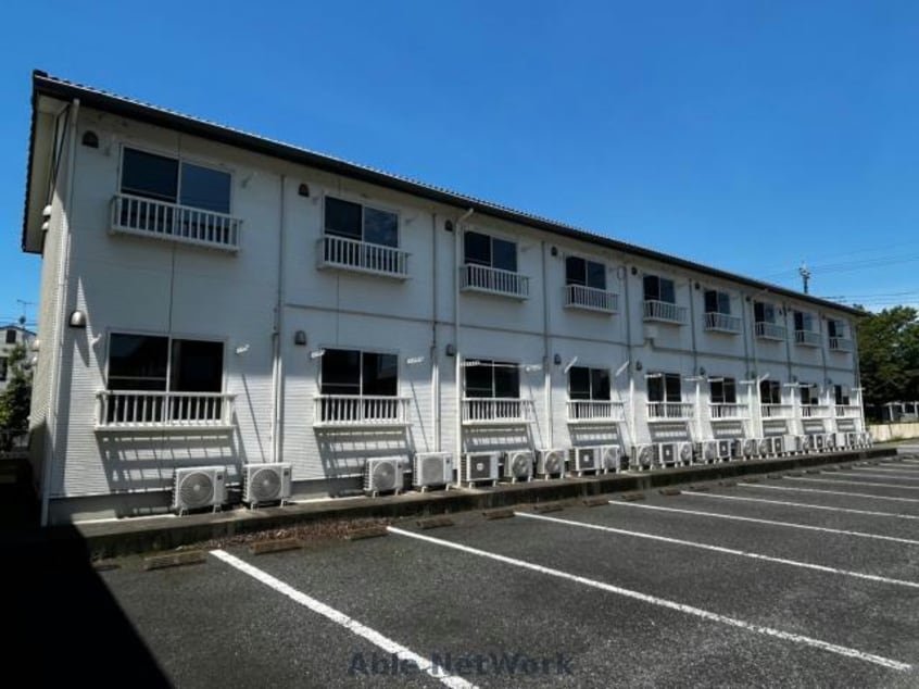  ファミーユ茂木Ａ