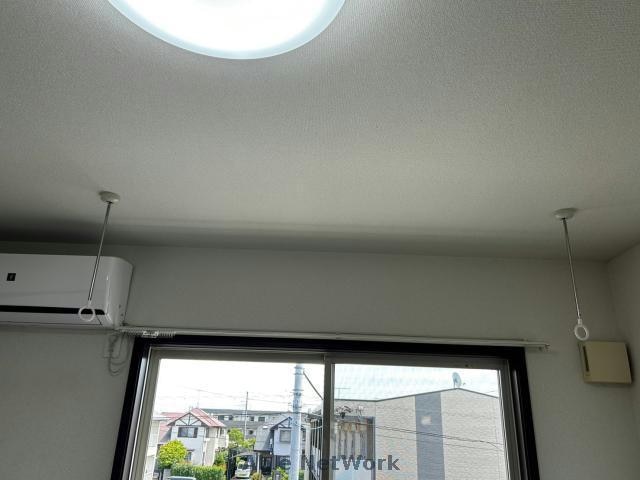 室内物干し（205号室の写真です） ファミーユ茂木Ａ