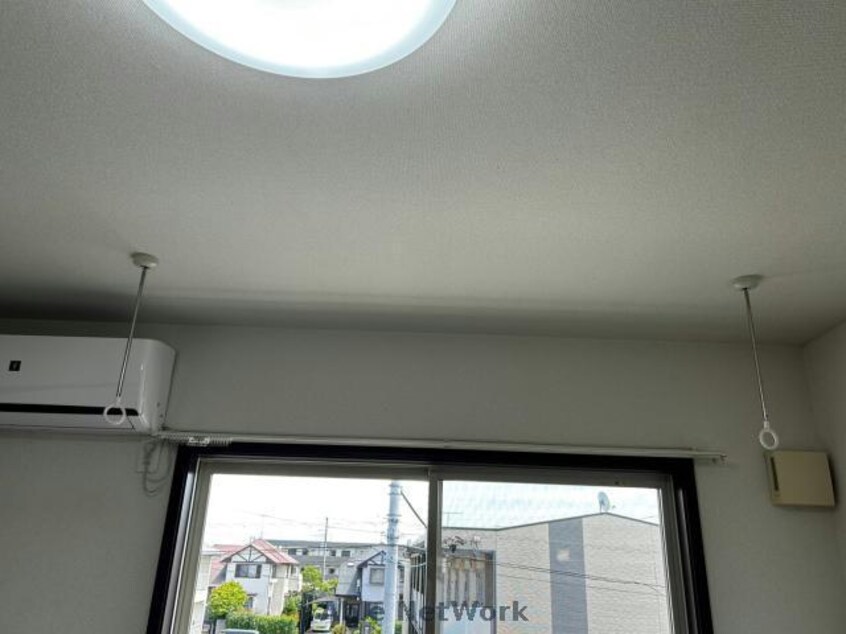 室内物干し（205号室の写真です） ファミーユ茂木Ａ