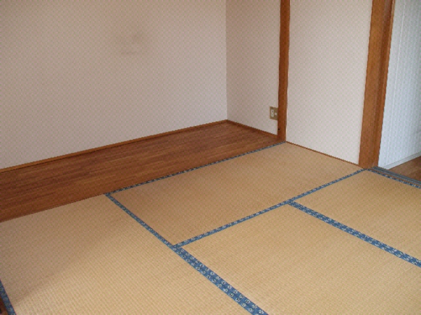 和室 奥羽本線・山形線/新庄駅 徒歩22分 2階 築37年