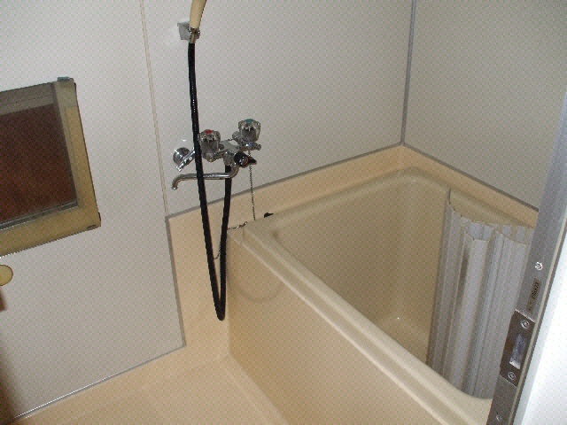 浴室 奥羽本線・山形線/新庄駅 徒歩22分 2階 築37年